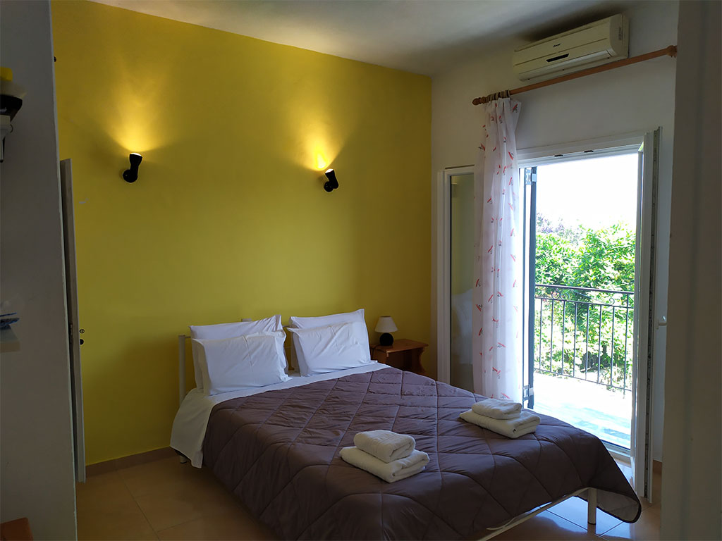 Eva apartments, Kassiopi, Imerolia, Second Room in apartment 1 