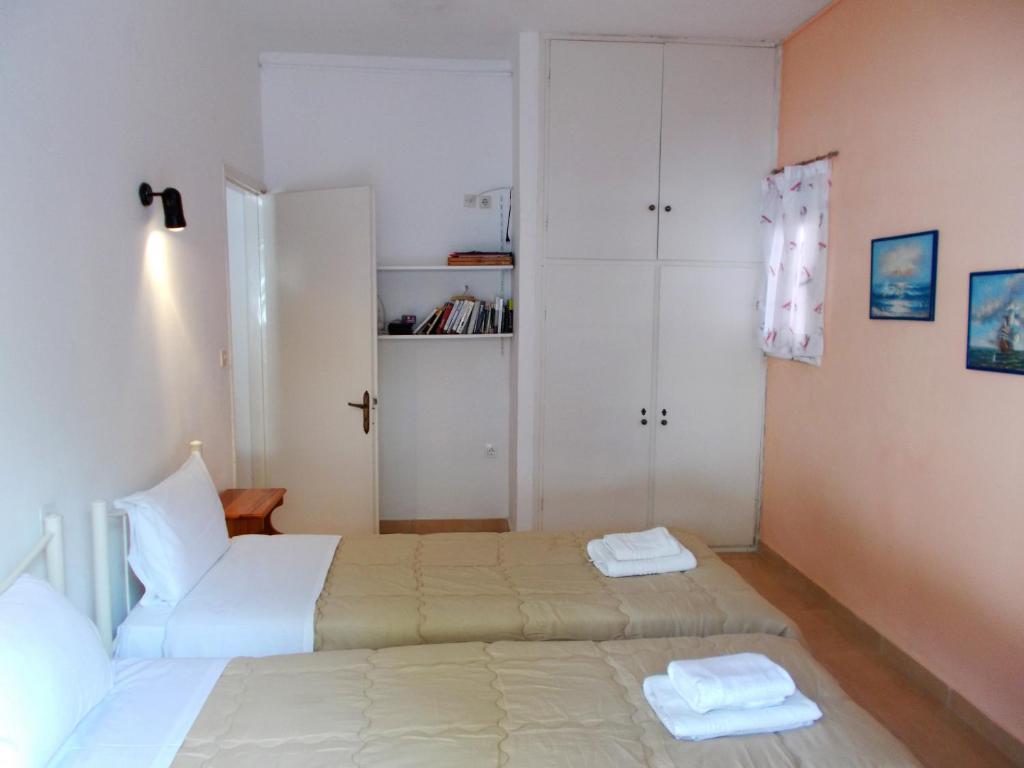 Eva apartments, Kassiopi, Imerolia, First Room with Smart TV in apartment 2 2