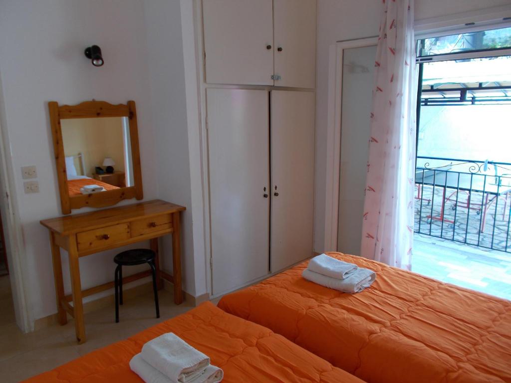 Eva apartments, Kassiopi, Imerolia, Second Room in apartment 2 3