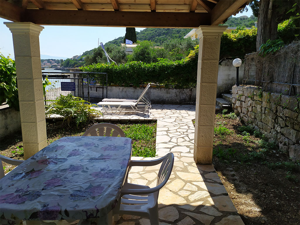 Eva apartments, Kassiopi, Imerolia, Garden by the sea 3